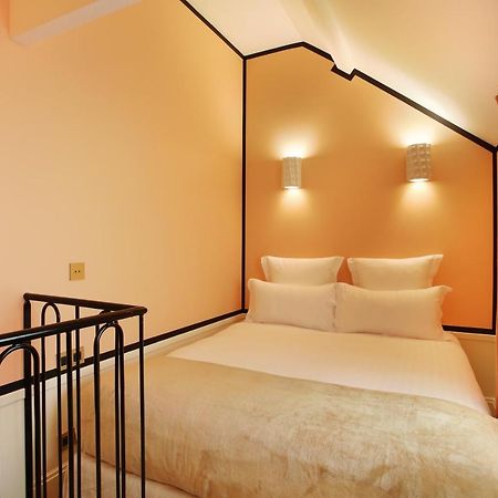 Pick A Flat'S - A Bedroom In Le Marais Παρίσι Εξωτερικό φωτογραφία